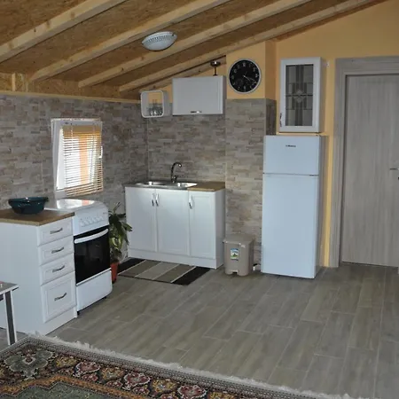 Luxury House Bozovic In Heart Of דירה